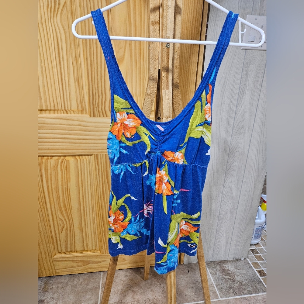 Hollister tank top